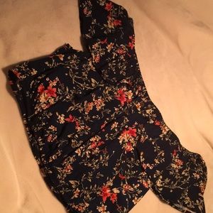 Teen off the shoulder shirt